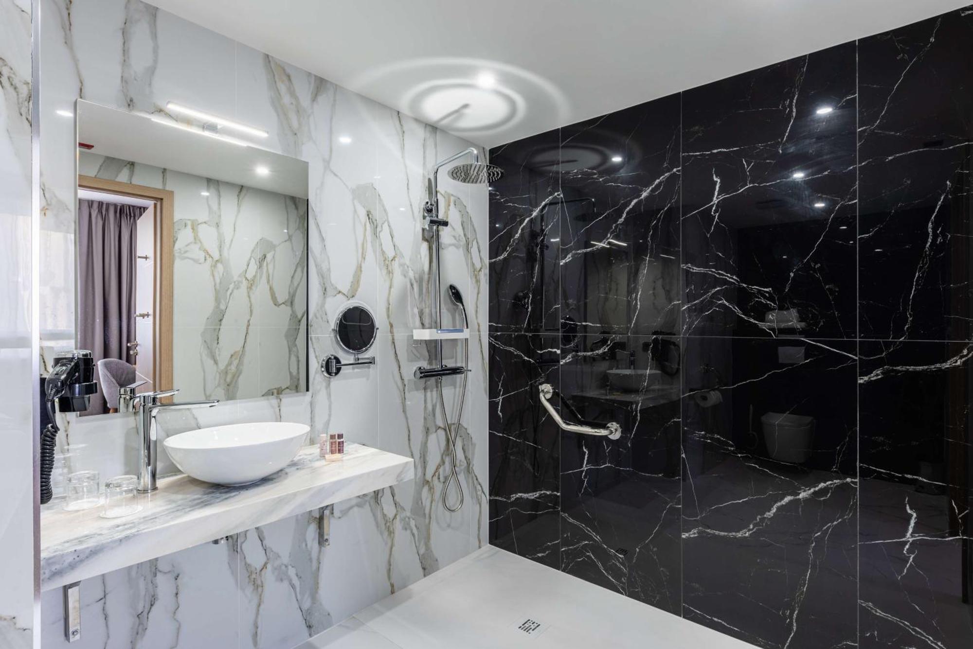 Brit Hotel Privilege Paris Rosny-Sous-Bois Ngoại thất bức ảnh